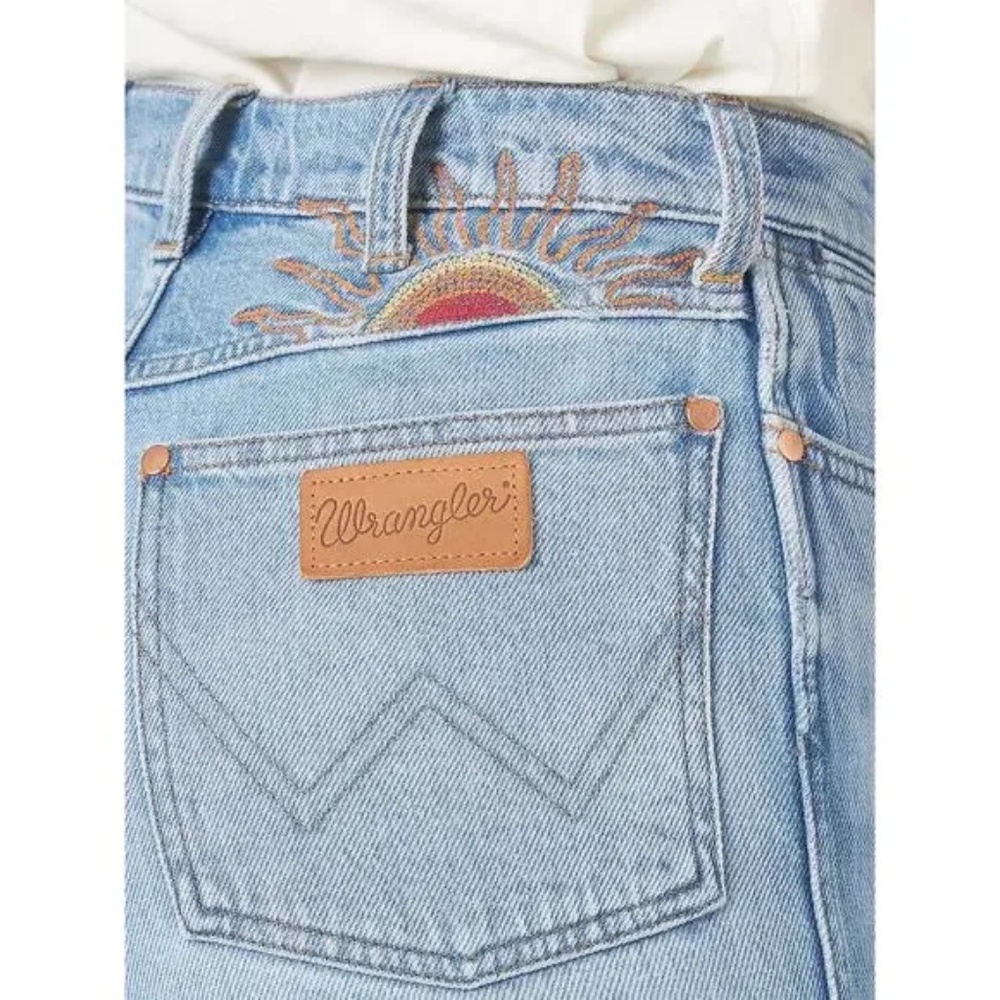 Wrangler Westward 626 High Rise Boot Sun Embroidered Jeans 28